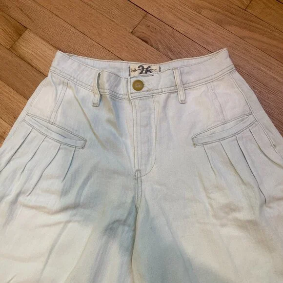 065 Free People Charlie Wide-Leg Jeans New without Tags Sizes 28/29 Avail - Picture 5 of 6